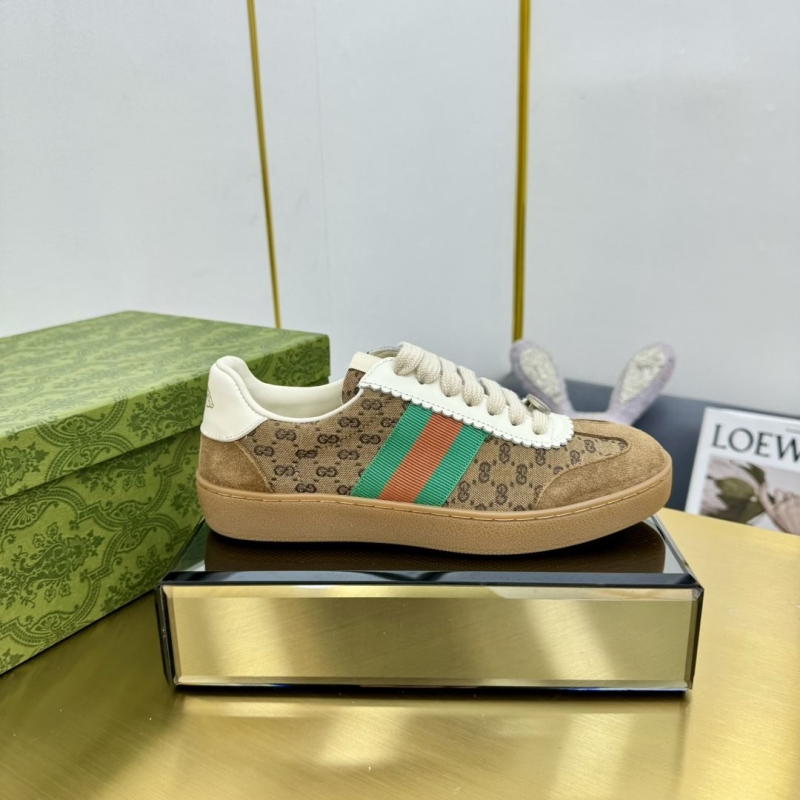 G*u*i casual shoes